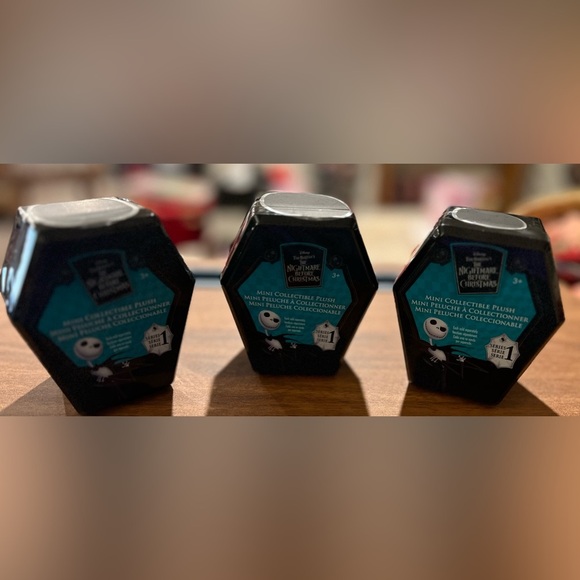 New! Disney Nightmare Before Christmas Mystery Mini Plush Series 1 Bundle of 3 - Picture 5 of 6